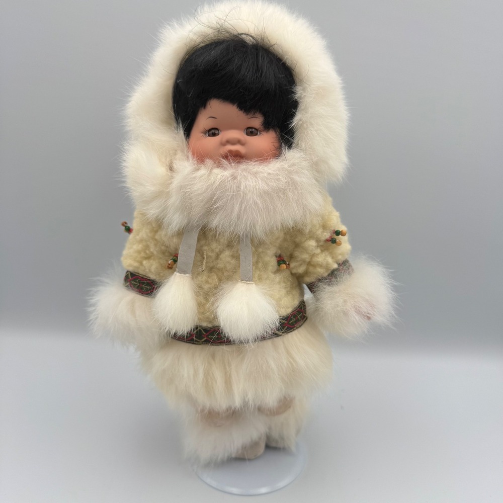 Vintage Heritage Dolls Inuit Eskimo Baby‎ Doll Arctic Explorer Fur Trimmed Coat
